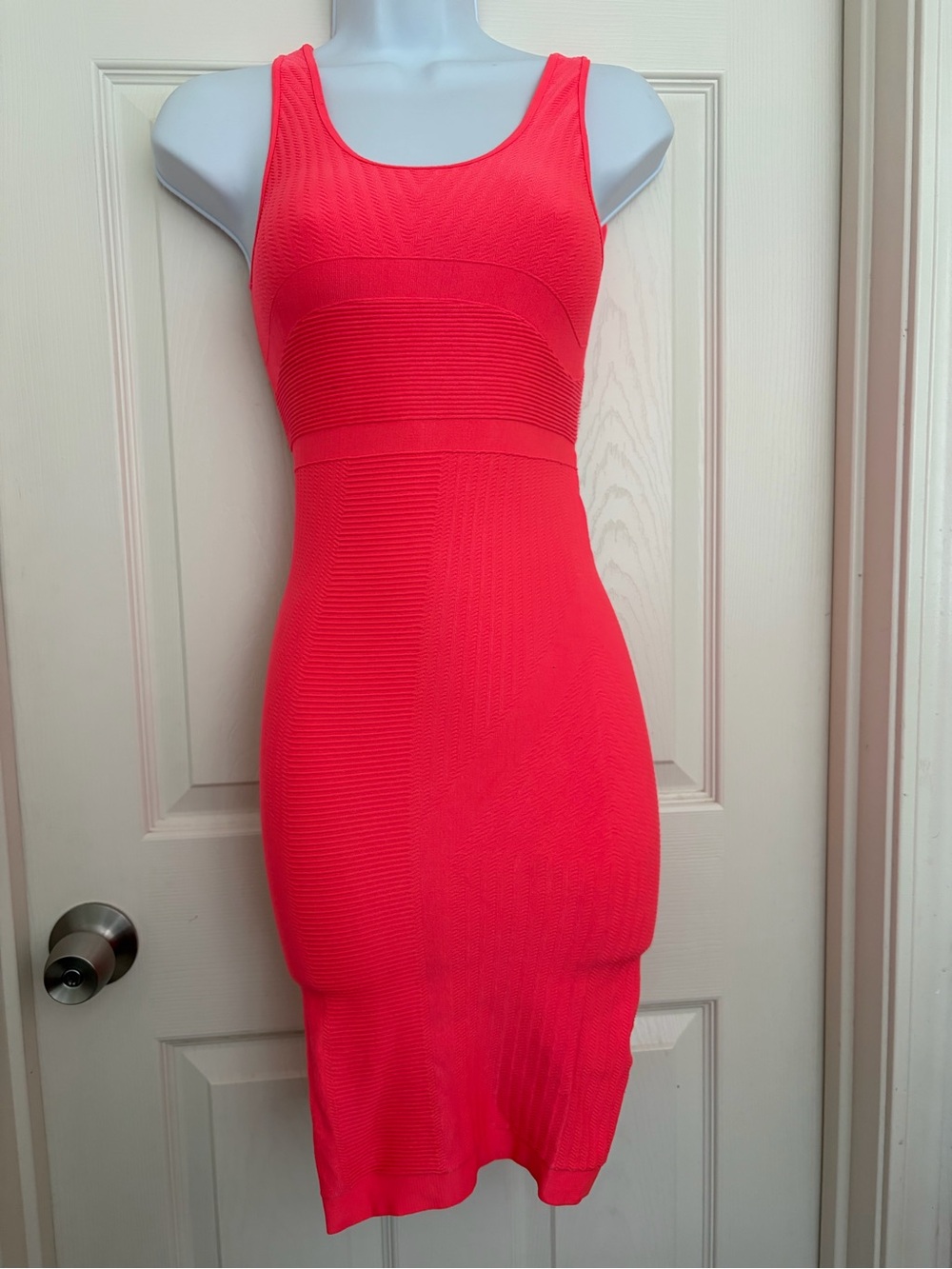 Ardene Sleeveless Midi Bodycon Dress in Coral Pink